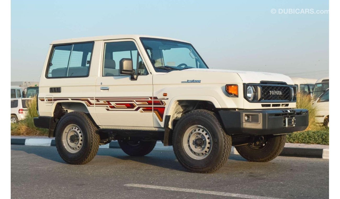 تويوتا لاند كروزر 70 TOYOTA LAND CRUISER 71 4.0L 4WD 3DOOR PETROL SUV 2024