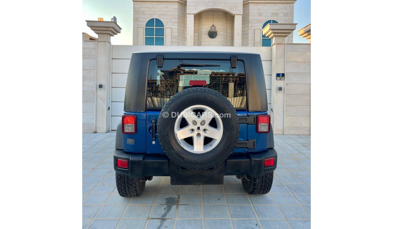 Jeep Wrangler Big Bear Extreme 3.6L A/T Jeep Wrangler  Without accident  Original paint GCC 2009 Manual gear