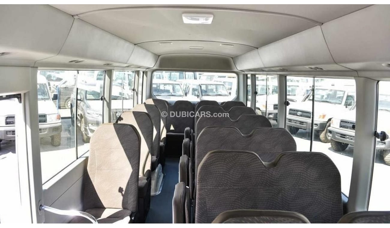 Toyota Coaster 4.2L DSL M/T 30 SEATER AUTO DOOR