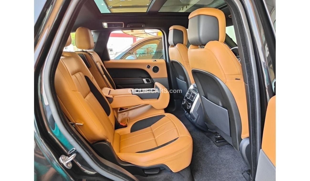 لاند روفر رينج روفر سبورت AED 3,900 P.M | 2019 RANGE ROVER SPORT HSE 3.0L | 340 HP| FULL PANORAMIC ROOF | GCC | UNDER WARRANTY