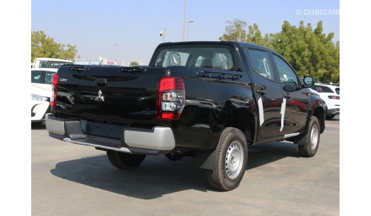 ميتسوبيشي L200 4x4 | Diesel Engine 2.5L | Double Cab | Power Locks and Windows | Export Only