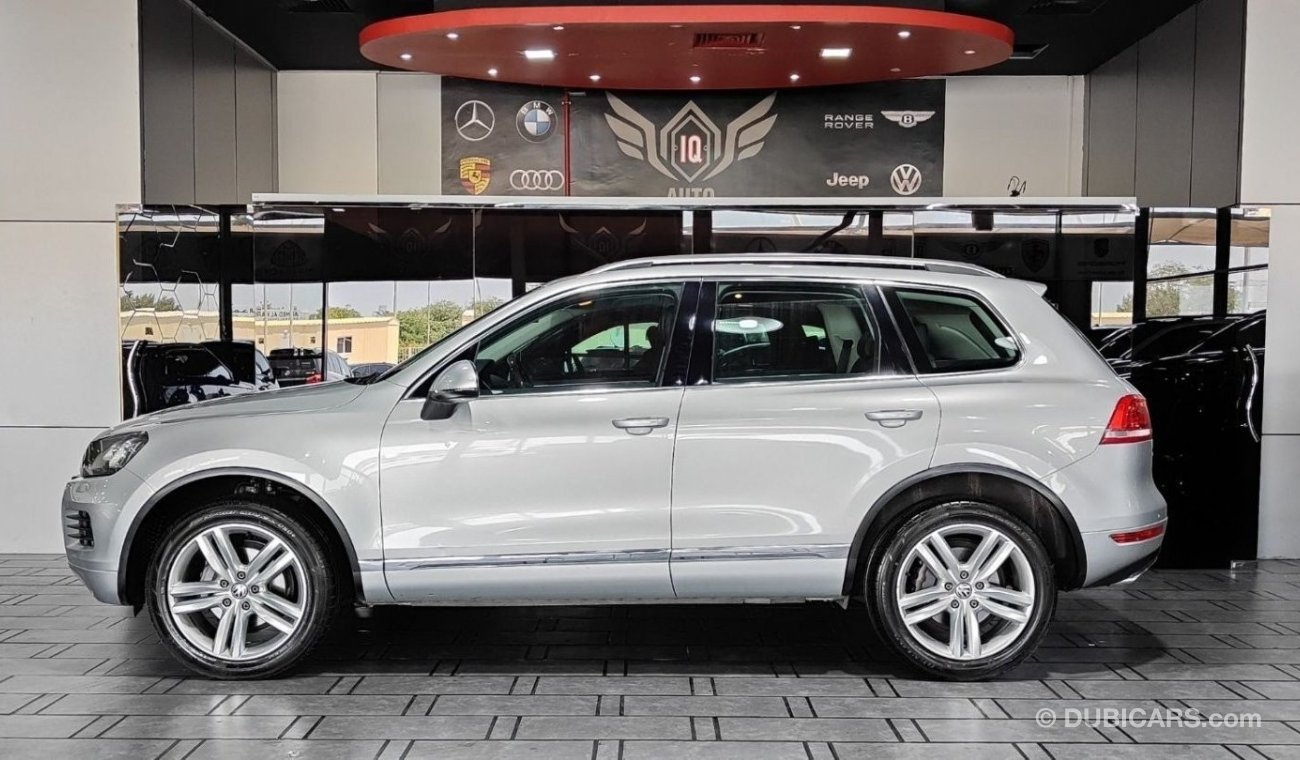 Volkswagen Touareg AED 2,300 P.M | 2015 VOLKSWAGEN TOUAREG SPORT V6 3.6L | GCC 360 * CAMERAS | FULLY LOADED | PANORAMIC