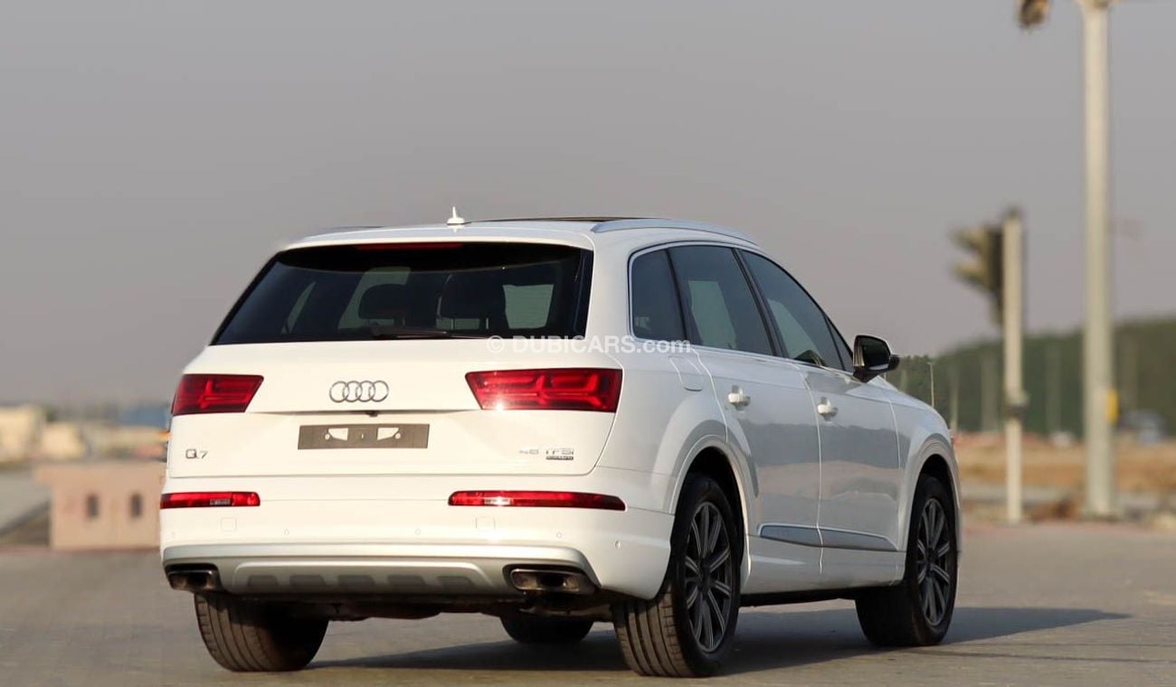 أودي Q7 55 TFSI quattro 3.0L Audi Q7 45 TFSI quattro 2017 , GCC, accident-free, in excellent condition